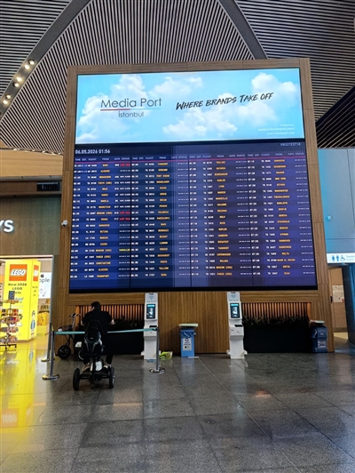 iGA Flughafen Istanbul FIDS LED-Display