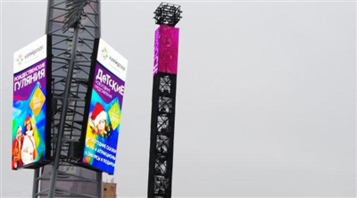 Moscow Kaleydeskop Mall Outdoor Led Screen Column 2/3