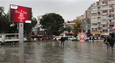 İzmir Bornova Açık Hava Led Ekran Projesi 2