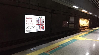 Ministry of Transport Marmaray Tube Tunnel LED Screen 2 Üsküdar / İstanbul